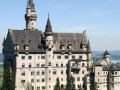 Jwèt Castle 5 Differences