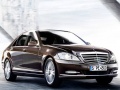 Jwèt Luxury Sedan Suzzle