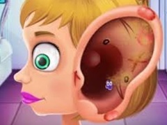 Jwèt Children's Doctor Treating Ears